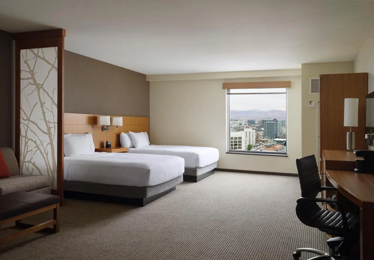 Hyatt Place Denver Downtown